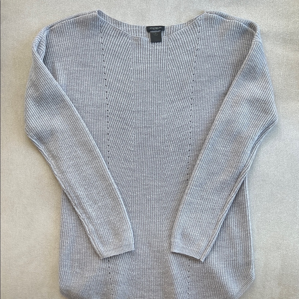 Ann Taylor Light Gray Ribbed Crewneck Sweater